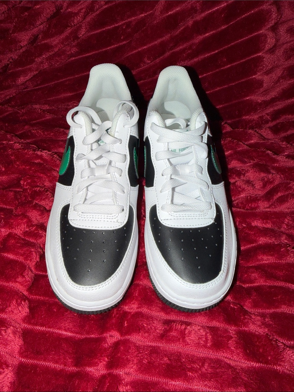 Nike Air Force 1 size 6Y (women’s 7.5) - Picture 2 of 6